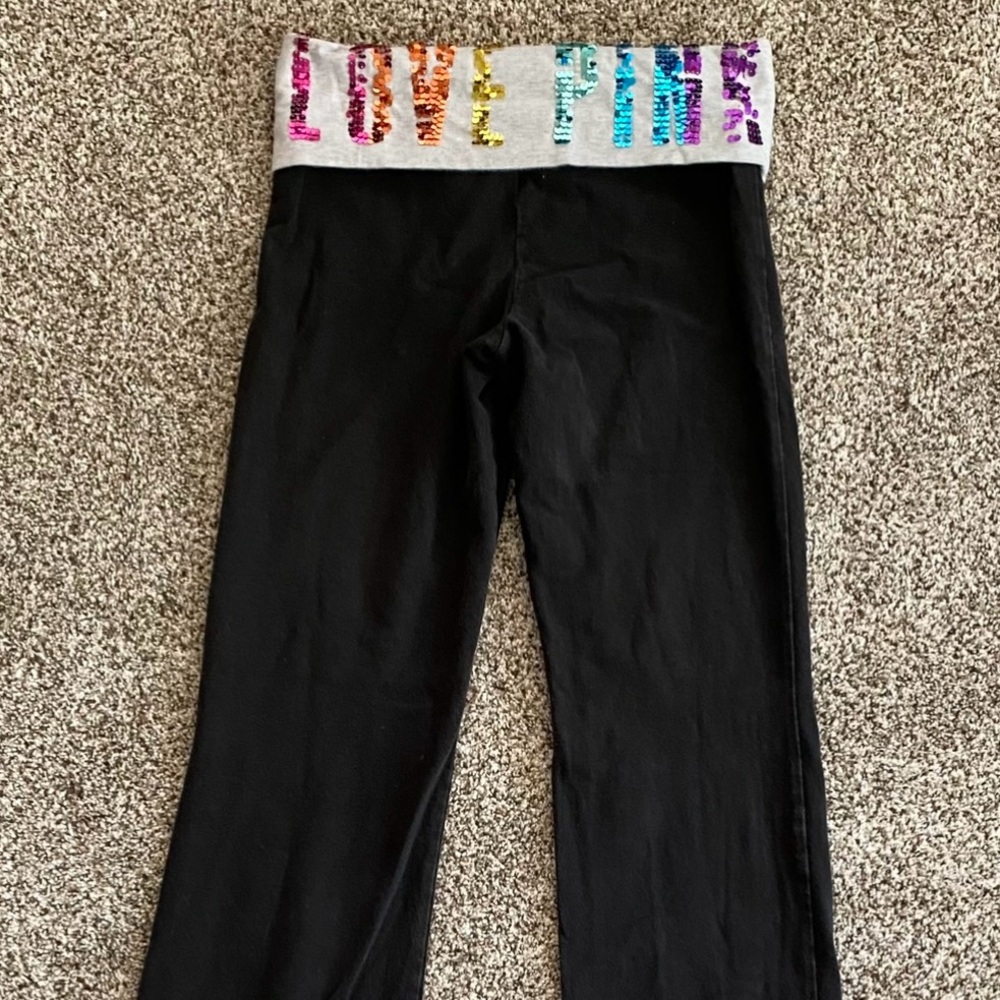 2000s Y2K VS PINK yoga flare leggings